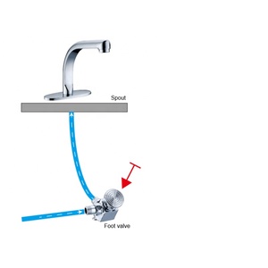 Watersino OEM Robinet de chasse à pédale en laiton Robinet de lavage monté sur le pont à une poignée pour usage public Mélangeur d'eau chaude et froide - Product Image 4
