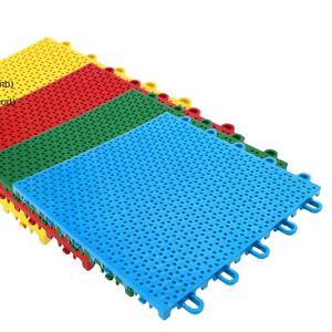 Dalles de sol sportives en PP à emboîtement, antidérapantes, pour hockey sur glace et patinage en ligne – Fabrication directe usine - Product Image 1