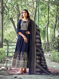 La mayoría de las ventas diseñador 14 Kg Rayón con lámina de impresión Kurtis con Dupatta para fiesta y boda desgaste disponible en precio de exportación - Product Image 2