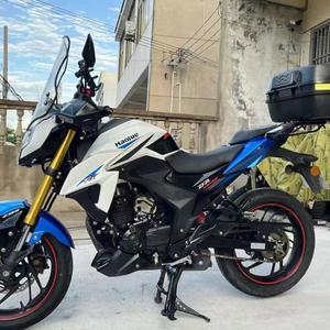 Haojue DR150 150cc Motos Sportives Homologuées Euro 4 EFI, Idéales pour la Conduite Urbaine et le Transport de Marchandises, Moto de Commutation Robuste pour la Ville - Product Image 4