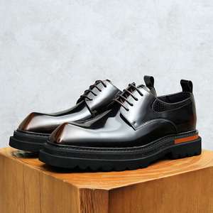 Zapatos de Cuero para Hombre, Estilo Británico, Formales, para Boda, Versátiles, con Grabado Retro, Brocado, Grabado Láser y Pintados a Mano - Product Image 2