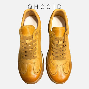 QHCCID Zapatillas retro para hombre, primera capa de piel de vaca, tacón bajo, transpirables, informales, deportivas, de color sólido, con cordones, para uso diario - Product Image 1