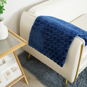 Manta de lana suave para sofá, mantas cómodas de Jacquard 3D, regalo de felpa ligera para mujer, cama, sofá, silla - Product Image 3