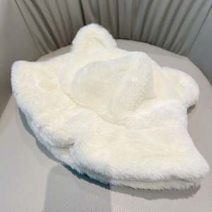 Sombrero de Pescador de Felpa Suave con Orejas de Gato y Oso, Estilo Casual de Dibujos Animados para Invierno - Product Image 2