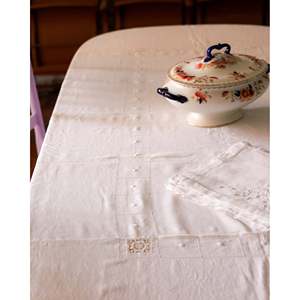 Mantel de Lino Francés Rectangular, Bordado e Impreso, para Bodas, Hoteles y Restaurantes, Marca Mirellas - Product Image 4