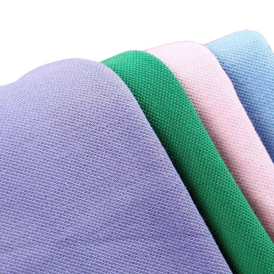 Pique ผ้าโพลีเอสเตอร์ออกแบบแฟชั่นการปรับแต่ง100% จุด200Gsm สำหรับโปโลเสื้อยืด