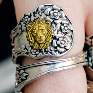 Anillo de Cóctel H345, Aleación Chapada en Oro de 18K, Diseño de Cabeza de León, Joyería de Moda Unisex, Regalo - Product Image 1