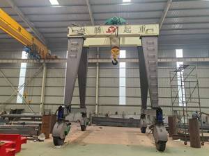 Heavy Duty 50 Ton Tire <b>Crane</b> With 10 20 30 60 80 Loading Capacities 10m Lifting Height 30 Ton <b>Crane</b> Yiteng - Product Image 6