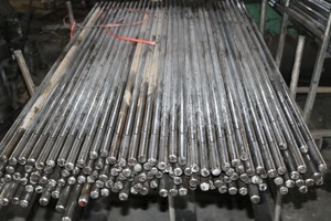 Ajustement <span class=keywords><strong>pour</strong></span> la fixation de ressort à lames de camion universel <span class=keywords><strong>pour</strong></span> les systèmes de Suspension de semi-remorque de camions lourds Condition <span class=keywords><strong>pour</strong></span> remplacer le boulon en U de réparation - Product Image 6