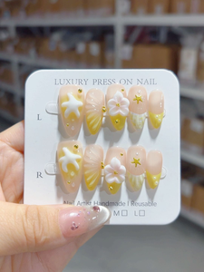 Uñas Francesas Acrílicas Hechas a Mano con Diseño de Leopardo Amarillo <span class=keywords><strong>y</strong></span> <span class=keywords><strong>Rojo</strong></span>, Flores 3D <span class=keywords><strong>y</strong></span> Estrellas Doradas, Cobertura Completa, Venta al Por Mayor, <span class=keywords><strong>Manicura</strong></span> Moderna - Product Image 3