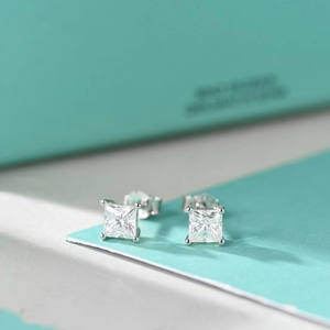 Boucles d'oreilles tendance pour femme en argent sterling avec moissanite taille princesse et carbonite, bijoux de fiançailles - Product Image 3