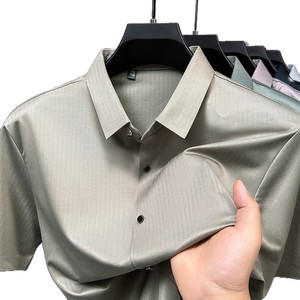 Camicia da Uomo in Seta di Gelso a Maniche Corte con Bavero Nuovo Stile Estivo da Uomo di Mezza Età Tinta Unita di Fascia Alta Senza <span class=keywords><strong>Stiro</strong></span> - Product Image 5