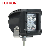 Vente en gros de lampes de travail LED 18W à faisceau spot/diffuse pour camion, voiture, excavatrice, tout-terrain