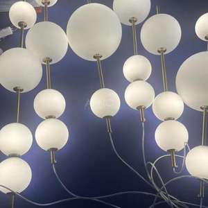 एक उच्च गुणवत्ता वाली ग्लास गेंद पेंडेंट चंडेलियर लाइट लॉबी और विला सजावट - Product Image 6