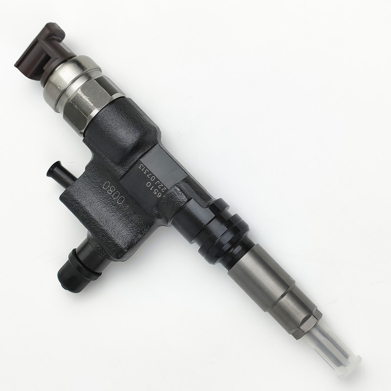 original fuel injector 095000-6510 diesel engine injector  for HINO NO4C