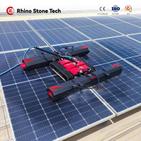 Robot de nettoyage de panneaux solaires portable à batterie lithium, double rouleau, avec pulvérisation d'eau, pour toits solaires