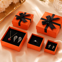 Emballages et boîtes cadeaux de luxe écologiques en gros pour bijoux, avec gaufrage et dorure à chaud, en papier artistique personnalisé pour bagues et boucles d'oreilles