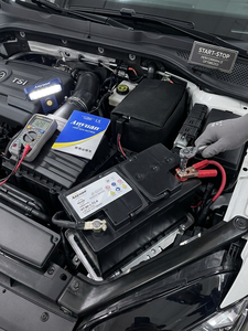 Batería de <span class=keywords><strong>Coche</strong></span> AGM de 12V 92Ah 800CCA H8 DIN LN5, Libre de Mantenimiento, Grupo 49, <span class=keywords><strong>Precio</strong></span> de Fábrica - Product Image 5