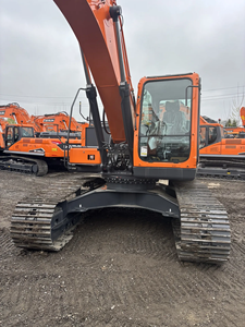 Excavatrice sur chenilles haute performance de 21,9 tonnes DX220LC-7M pour l'aménagement paysager agricole et les travaux de construction légers - Product Image 4