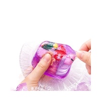 Jouet Squishy Cube de Noël en TPR rose transparent, Bonhomme de neige et Homme en pain d'épices, Jouet anti-stress à presser pour cadeau de Noël et remise en cadeau