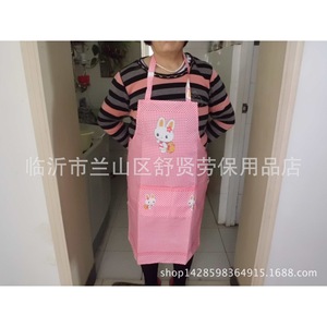 Delantal a cuadros rosa con dibujo de conejo y múltiples bolsillos para cocinar y uso diario - Product Image 3