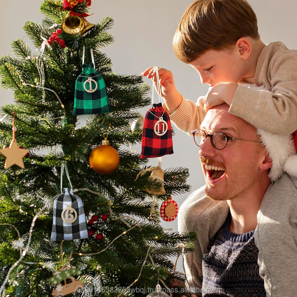 24 bags + 24 hangtags + 24 hemp ropes