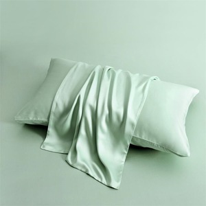 ชุดเครื่องนอนควีนไซส์ ผลิตจากใยไผ่ 100% เนื้อผ้านุ่มพิเศษ สีพื้น ปลอกผ้านวม 300 เส้นด้าย ผ้าซาติน ระบายอากาศได้ดี เย็นสบาย สำหรับงานแต่งงาน ส่งตรงจากโรงงาน - Product Image 4