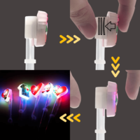 Vente en gros de couvre-pailles personnalisés réutilisables de 8 mm, anti-éclaboussures, avec dessin animé, qui brillent dans le noir, avec LED