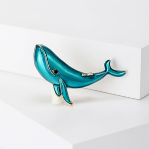 Pin de la Serie de Animales Simple, Lindo Pin de Aleación con Diseño de Goteo de Aceite, Delfín, Flor en el Pecho, Accesorio Exquisito para Ropa de Hombre y Mujer, Joyería - Product Image 2