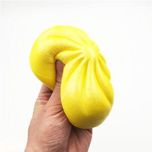 Modelo de comida simulada de PU de rebote lento, panecillo grande, juguete decorativo antiestrés - Product Image 2