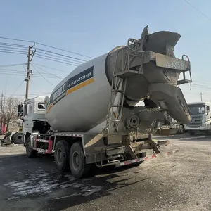 2021 kullanılan 10 m3 Sinotruck Howo beton mikser tankı kamyon