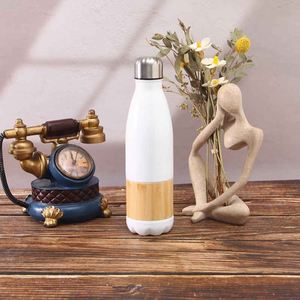 Gobelet en acier inoxydable avec un design moderne et une isolation sous vide - Product Image 5
