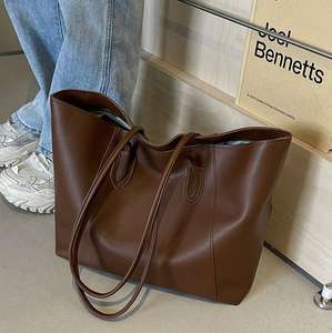 Femmes en cuir PU grande capacité messager épaule bandoulière sac fourre-tout à la mode unique fermeture éclair sac à main hiver sortie magasin - Product Image 1