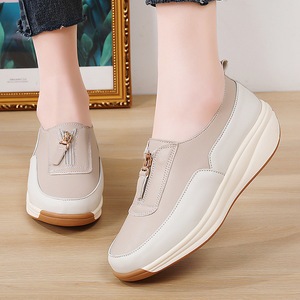 Chaussures compensées à plateforme pour femme, nouvelle collection printemps-été, grandes tailles, à enfiler, polyvalentes, pour maman - Product Image 3