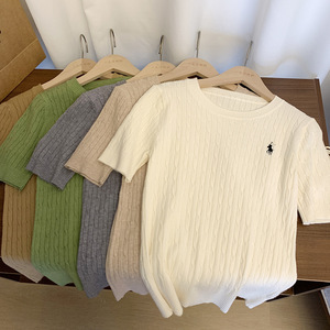 เสื้อถักไหมพรมแขนสั้นสำหรับผู้หญิง ปักลายม้า ผ้าฝ้ายเนื้อนุ่ม ระบายอากาศได้ดี สไตล์วินเทจ เหมาะสำหรับฤดูใบไม้ผลิและฤดูร้อน - Product Image 1