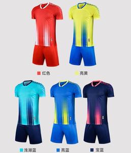 サッカー選手のための個人的なデザインのユニフォームセットカスタムロゴサッカーウェアスポーツサッカージャージとキット - Product Image 6