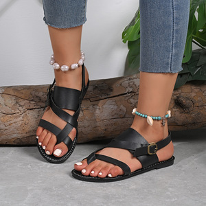 Sandales plates d'été pour femmes, design à anneau d'orteil, lanières croisées, boucle de cheville réglable, chaussures de plage quotidiennes - Product Image 1