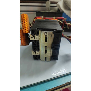 Relé de Seguridad Dold Sohne BD5935.48 Usado - Product Image 3