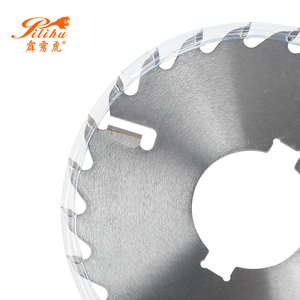 <span class=keywords><strong>Lame</strong></span> de scie à refendre PILIHU en alliage dur 160*1.9*50*24T+3T, scie à refendre pour le travail du bois avec trois grattoirs - Product Image 3