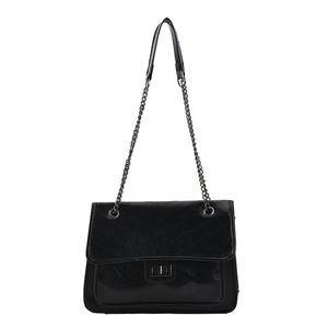 Bolso Bandolera de PU Estilo Vintage Premium para Mujer con Adorno de Cadena y Forro de Poliéster para Viajes Diarios - Product Image 5