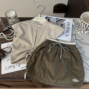 Tongxingyuan Baby Girls Summer Outfit Set Casual Breathable Two Piece Short Sleeve Top With Shorts For Kids Fashion Style - Product Image 2