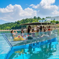 Bateau touristique pour 10-12 personnes avec moteur hors-bord essence de 40-60 CV, longueur 5-8 m, pour le tourisme et le transport de loisirs, bateau transparent