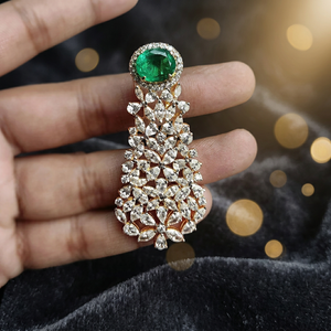 Pendientes Clásicos de Mujer Chapados en Oro de 18K con Piedra Verde Corte Esmeralda y Diseño de Flor de Cristal Marquise para Boda - Product Image 3