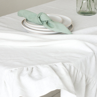 Nappe en lin doux lavé avec des volants en nappe en lin élégant blanc uni en nappe de dîner blanc crème