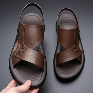 Sandales de plage pour hommes d'été |   Pantoufles imperméables antidérapantes à semelle souple anti-odeur à double usage pour hommes - Product Image 3