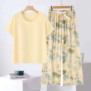 Ensemble deux pièces en coton pour femmes, haut à col rond à manches courtes, pantalon à fleurs, vêtements décontractés, grande taille XL 2XL 3XL 4XL - Product Image 1