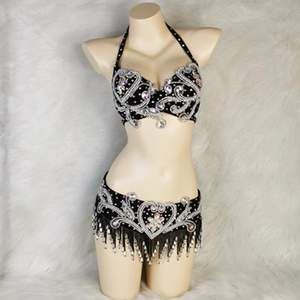 Costume de danse du ventre pour femmes en polyester avec perles et cristaux, ensemble 2 pièces, soutien-gorge et ceinture, carnaval, sexy, danse du ventre, en stock - Product Image 6