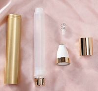 Flacon vide rond de 15 ml pour crème contour des yeux et huile essentielle, avec applicateur roll-on à pression par le bas pour massage