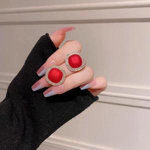 Diamant perle rouge boucles d'oreilles femme lumière luxe style sens de niche tempérament boucles d'oreilles bijoux personnalisés fabricant N2403045 - Product Image 2