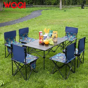 WOQI personnalisé vente en gros directe d'usine bleu portable tube en aluminium camping en plein air table pliante et ensemble de chaises